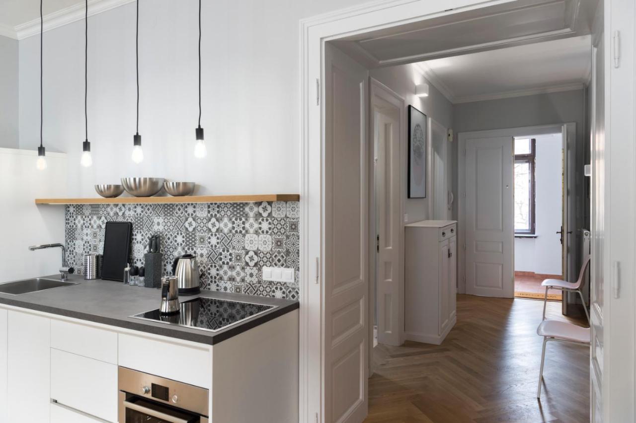 Fine Two Bedroom Trdinova Apartment ลูบลิยานา ภายนอก รูปภาพ