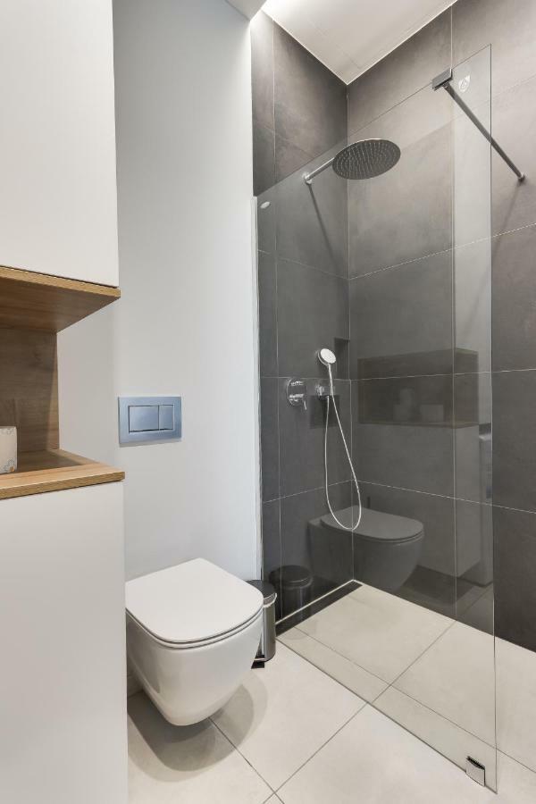 Fine Two Bedroom Trdinova Apartment ลูบลิยานา ภายนอก รูปภาพ