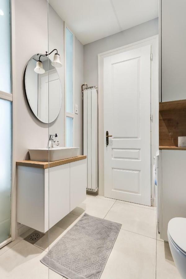 Fine Two Bedroom Trdinova Apartment ลูบลิยานา ภายนอก รูปภาพ